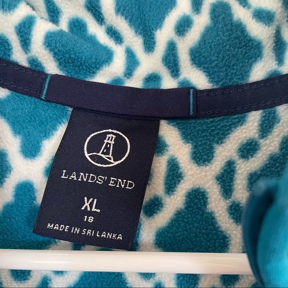 Lands’ End kids jacket blue and white - Picture 3 of 4